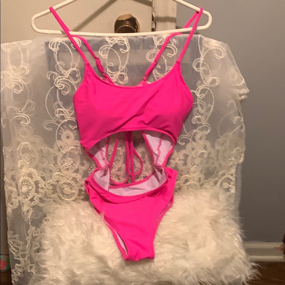 Vibrant Pink Cutout‎ Swimsuit